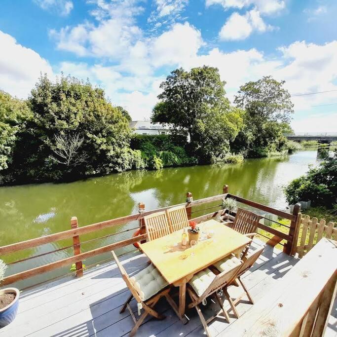 Riverside Escape Iden Rye Villa ภายนอก รูปภาพ